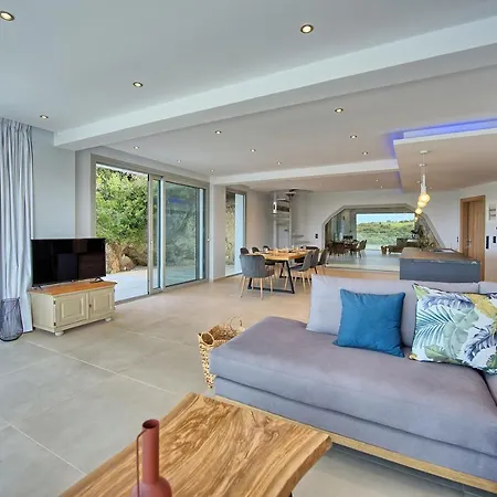 Villa Prokimea By Mediterraneanvillas Makrádes